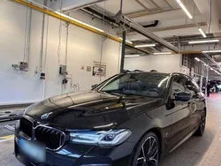Schwarz Gebraucht 2021 BMW 530 M Sport Kombi | 30.800 € (Fairer Preis)