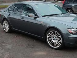 Silber Gebraucht 2006 BMW 745 Limousine | 6.500 €