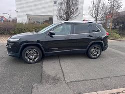 Schwarz Gebraucht 2016 Jeep Cherokee SUV | 10.990 € (Fairer Preis)