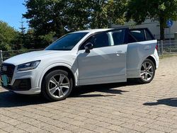 Weiß Gebraucht 2020 Audi Q2 S-Line SUV | 22.900 € (Etwas zu teuer)