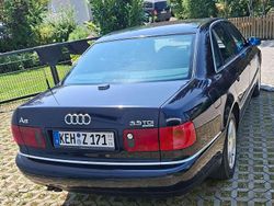 Blau Gebraucht 2001 Audi A8 Limousine | 7.500 €