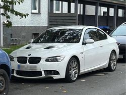 Weiß Gebraucht 2008 BMW 330 Coupé | 10.500 € (Teuer)