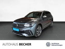 Grau Gebraucht 2022 VW Tiguan Allspace R-line SUV | 41.930 € (Etwas zu teuer)