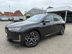Grau Gebraucht 2022 BMW iX Sport Line SUV | 42.690 € (Superpreis)