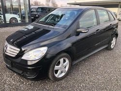 Schwarz Gebraucht 2005 Mercedes B200 Van / Kleinbus | 6.250 € (Fairer Preis)