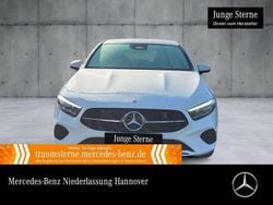 Polarweiß Gebraucht 2024 Mercedes A180 Progressive Limousine | 26.790 € (Superpreis)