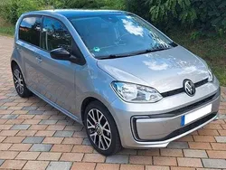 Grau Gebraucht 2021 VW e-up! Style Kleinwagen | 12.980 € (Guter Preis)