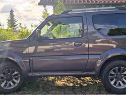Grau Gebraucht 2017 Suzuki Jimny Style SUV | 20.000 € (Teuer)