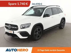 Polarweiss Gebraucht 2020 Mercedes GLB250 AMG line SUV | 34.750 € (Fairer Preis)