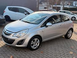 Silber Gebraucht 2012 Opel Corsa Limousine | 7.000 € (Teuer)