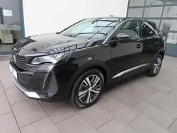 Schwarz Gebraucht 2023 Peugeot 3008 Allure SUV | 19.985 € (Guter Preis)
