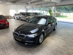 Black sapphire metallic Gebraucht 2019 BMW 520 Performance Limousine | 25.500 € (Superpreis)
