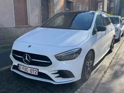 Weiß Gebraucht 2019 Mercedes B200 Van / Kleinbus | 23.500 € (Fairer Preis)