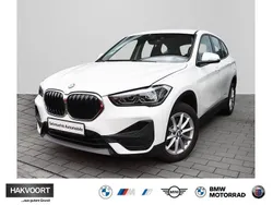 Alpinweiß uni Gebraucht 2022 BMW X1 Advantage SUV | 29.870 € (Fairer Preis)