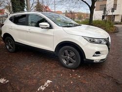 Weiß Gebraucht 2019 Nissan Qashqai Tekna SUV | 15.980 € (Guter Preis)