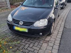 Schwarz Gebraucht 2006 VW Golf V Limousine | 2.250 € (Superpreis)