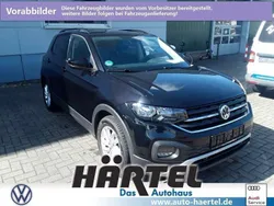 Deep black perleffekt, pearl effect Gebraucht 2020 VW T-Cross Life SUV | 16.400 € (Fairer Preis)