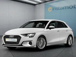 Weiß Gebraucht 2022 Audi A3 Sportback Limousine | 24.049 € (Fairer Preis)