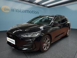 Schwarz Gebraucht 2022 Ford Focus ST-Line X Kombi | 20.199 € (Teuer)