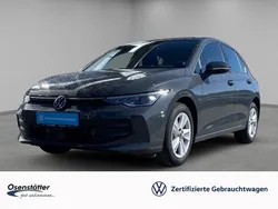 Grau Gebraucht 2024 VW Golf VIII Life Limousine | 25.980 € (Fairer Preis)