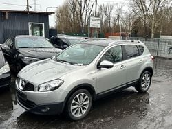 Silber Gebraucht 2012 Nissan Qashqai Tekna SUV | 9.999 € (Fairer Preis)