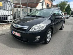 Schwarz Gebraucht 2011 Toyota Auris Hybrid Limousine | 7.300 € (Fairer Preis)