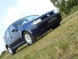 Blau Gebraucht 2000 VW Golf IV Limousine | 5.699 €