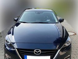 Blau Gebraucht 2016 Mazda 3 Sports-Line Limousine | 14.000 € (Etwas zu teuer)