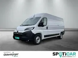 Cassablanca weiß Gebraucht 2024 Opel Movano Van | 32.945 € (Fairer Preis)
