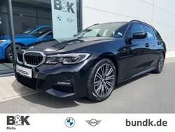 Schwarz Gebraucht 2021 BMW 318 M Sport Kombi | 41.930 €