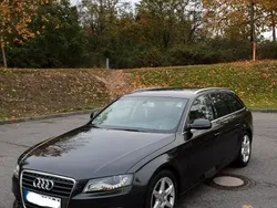 Grau Gebraucht 2011 Audi A4 Ambition Kombi | 8.750 € (Fairer Preis)