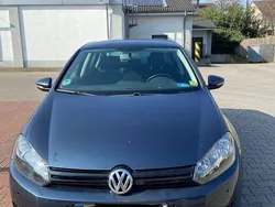 Blau Gebraucht 2010 VW Golf VI Comfortline Limousine | 3.199 € (Guter Preis)
