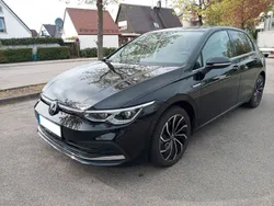 Schwarz Gebraucht 2022 VW Golf VIII Style Limousine | 23.990 € (Guter Preis)
