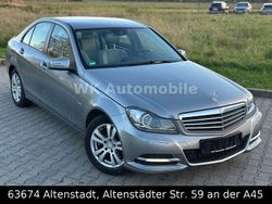 Grau Gebraucht 2011 Mercedes C200 Limousine | 14.490 € (Etwas zu teuer)