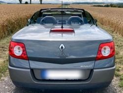 Grau Gebraucht 2006 Renault Mégane Cabriolet Cabrio | 2.000 € (Guter Preis)