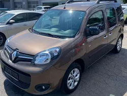 Mokkabraun Gebraucht 2016 Renault Kangoo LIMITED Van / Kleinbus | 11.790 € (Fairer Preis)