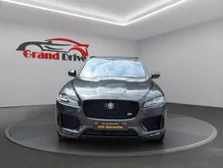 Grau Gebraucht 2017 Jaguar F-Pace S SUV | 28.490 € (Guter Preis)