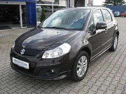 Bison brown pearl metallic (metallic) Gebraucht 2013 Suzuki SX4 City Limousine | 6.650 € (Fairer Preis)