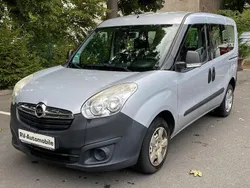 Silber Gebraucht 2015 Opel Combo Selection Van / Kleinbus | 4.700 € (Teuer)