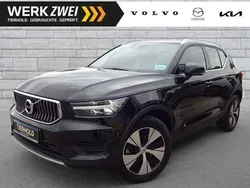 Black solid (stone) / solid Gebraucht 2022 Volvo XC40 Inscription SUV | 31.490 € (Guter Preis)