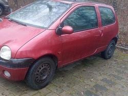 Rot Gebraucht 2005 Renault Twingo Authentique Kleinwagen | 499 € (Guter Preis)