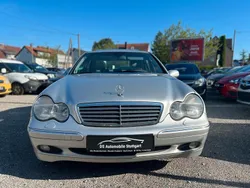 Grau Gebraucht 2000 Mercedes C240 Elegance Limousine | 1.150 €