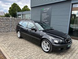 Blacksapphiremetallic Gebraucht 2003 BMW 330 Performance Kombi | 14.900 €