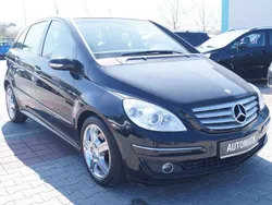 Kosmosschwarz metalliclack Gebraucht 2008 Mercedes B200 Van / Kleinbus | 5.890 € (Fairer Preis)