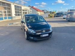 Schwarz Gebraucht 2013 VW Touran Life Van / Kleinbus | 6.990 € (Guter Preis)