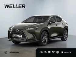 Gruen Neu 2025 Lexus NX450h+ E-FOUR Luxury Line SUV | 79.039 € (Teuer)