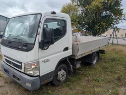 Weiß Gebraucht 2010 Mitsubishi Canter | 5.000 € (Superpreis)