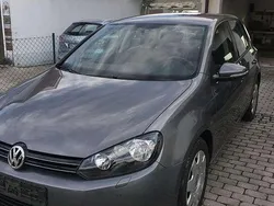 Grau Gebraucht 2011 VW Golf VI Highline Kleinwagen | 5.950 € (Fairer Preis)