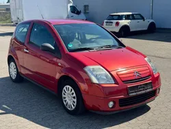 Rot Gebraucht 2007 Citroën C2 Comfort Kleinwagen | 2.750 € (Teuer)