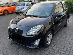 Schwarz Gebraucht 2009 Renault Twingo Kleinwagen | 1.199 € (Etwas zu teuer)